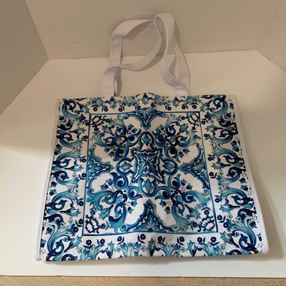 New Dolce & Gabbana Tote  White & Blue Italian Design RARE